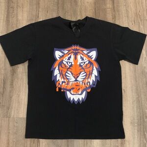 VLONE Black Tee Tiger Friends